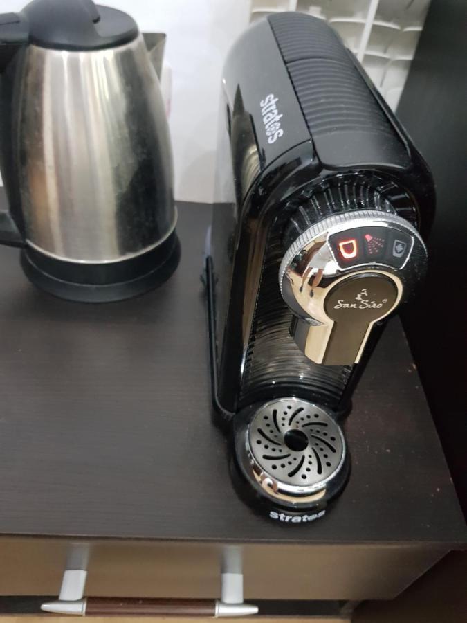 Apartament Langa Monza Apartman Bukarest Kültér fotó